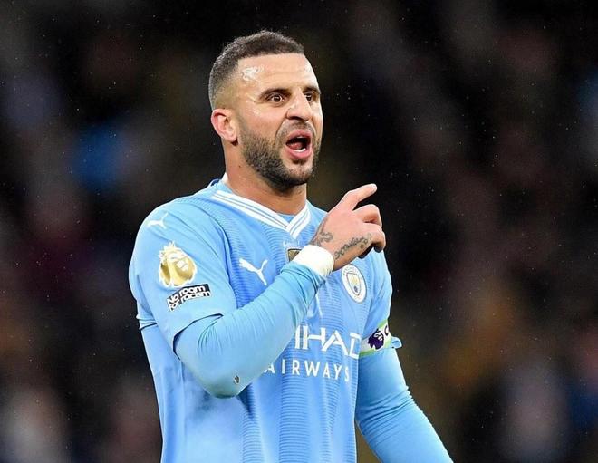 布克13+8狄龙21分杰克逊19分 灰熊不敌太阳