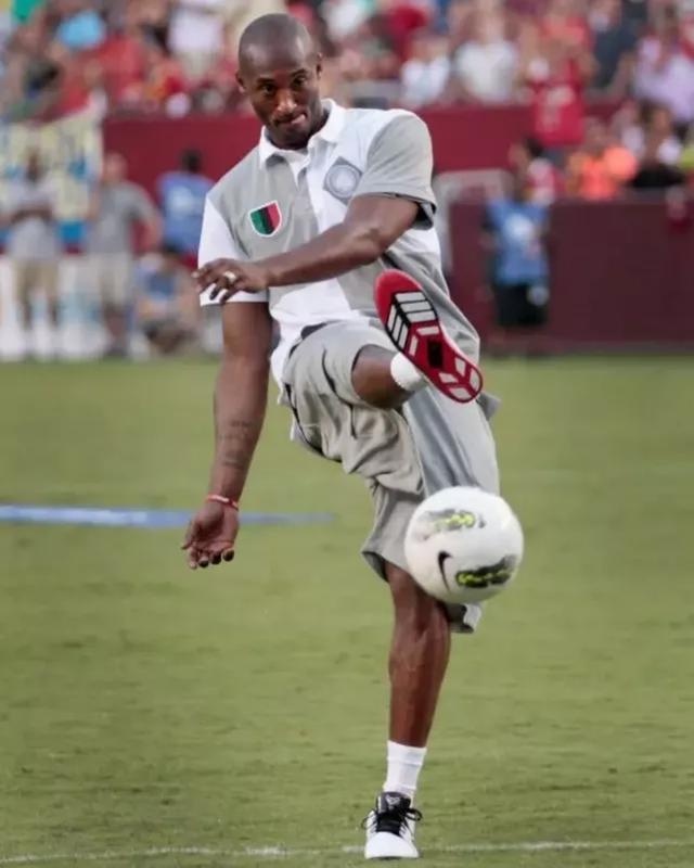 芝加哥白袜确认：村上宗隆将身披 55 号球衣，向日本传奇松井秀喜致敬