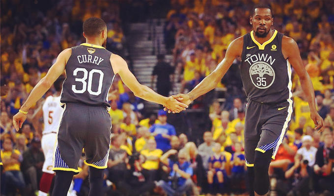 《尼尔：机械纪元》全球出货量和下载量已超过650万