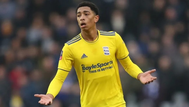 泰山93届5将指望不上了，张弛+郑铮参加教练培训班 无缘国字号后卫