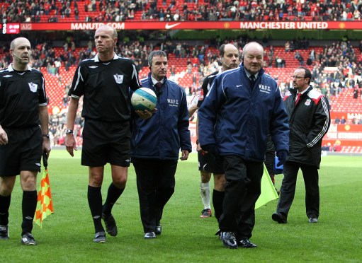 青岛海牛vs河南首发：4外援PK2外援 钟义浩出战